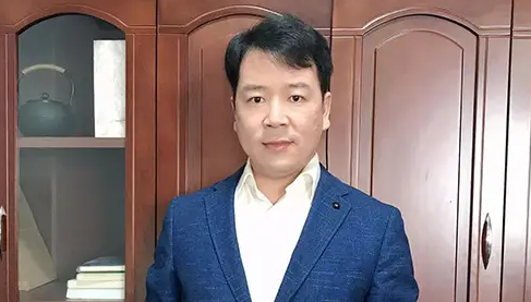 张妙飞